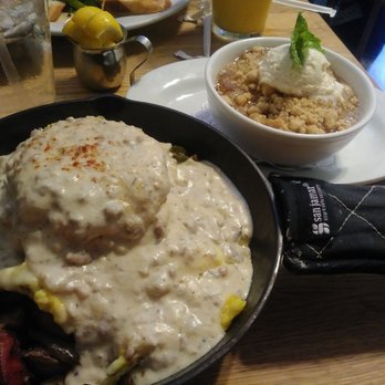 Green Eggs Cafe - Kitchen sink and maple oatmeal - Breakfast & Brunch Near Me - Philadelphia, Pennsylvania