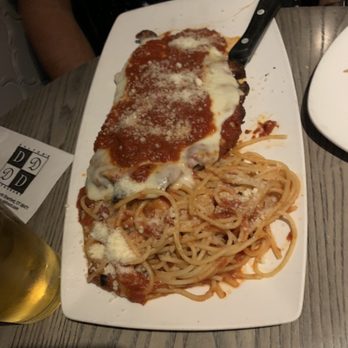 Dalton's - Chicken Parmigiana - New American Near Me - North Branford, Connecticut