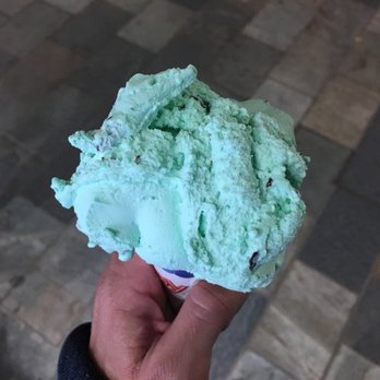 Ono Gelato - Mint chip - Desserts Near Me - Lahaina, Hawaii Ono Gelato - Mint chip - Desserts Near Me - Lahaina, Hawaii