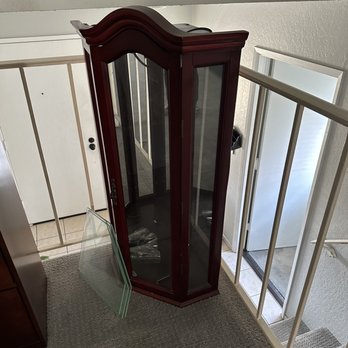 Redwing Glass - Do you fix glass in this type of furniture? - Windows Installation Near Me - Pomona, California Redwing Glass - Do you fix glass in this type of furniture? - Windows Installation Near Me - Pomona, California