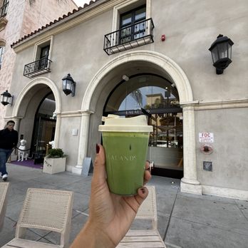 La La Land - Cafes Near Me - Beverly Hills, California