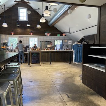 Big Sur Smokehouse - Barbeque Near Me - Big Sur, California