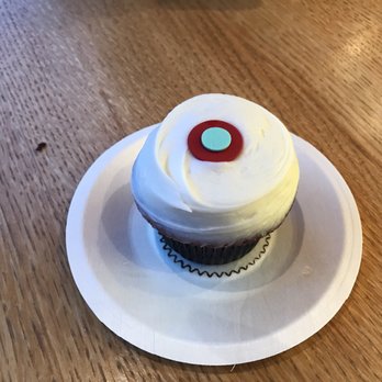 Sprinkles Georgetown - Bakeries Near Me - Washington, DC, District of Columbia Sprinkles Georgetown - Bakeries Near Me - Washington, DC, District of Columbia