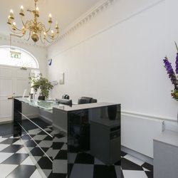 Harley Street Health Centre - Harley Street Health Centre reception area