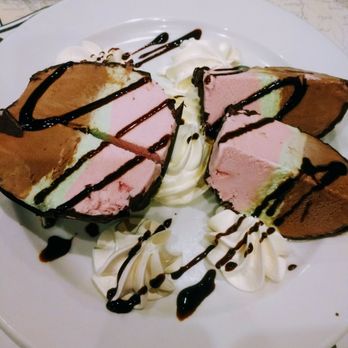 Carlucci’s Grill - Spumoni bomba - Italian Near Me - Yardley, Pennsylvania