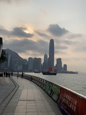 Aqualuna (Tsim Sha Tsui Pier No. 1) by null