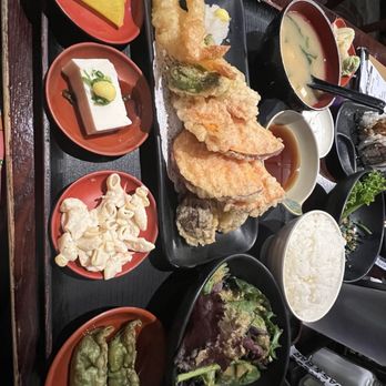 Izakaya Go - Tempura dinner plate - Sushi Bars Near Me - Las Vegas, Nevada