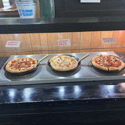 Greek's Pizzaria