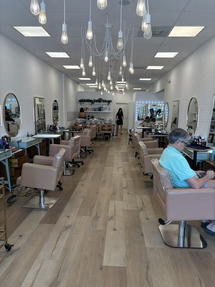 Blend Hair Boutique Image