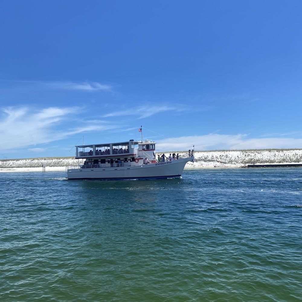 HarborWalk Marina - Marinas Near Me - Destin, Florida HarborWalk Marina - Marinas Near Me - Destin, Florida
