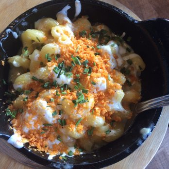 Eight Thirty Common - Hatch green Chile Mac n cheese - Gastropubs Near Me - Meridian, Idaho