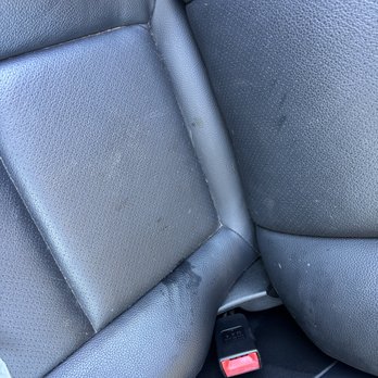 Yep Carwash - Oily handprints, crumbs/hair in every crack - Car Wash Near Me - Memphis, Tennessee