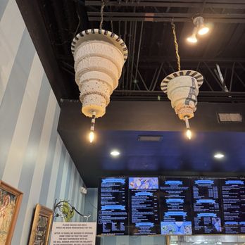 Amelie’s - Cafes Near Me - Charlotte, North Carolina
