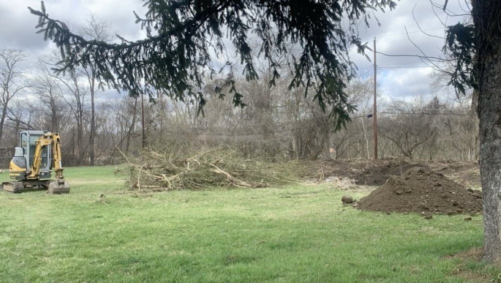 Slide of R&M Excavation