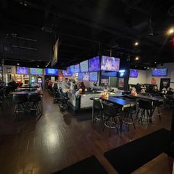 Tanner's Bar & Grill - Omaha