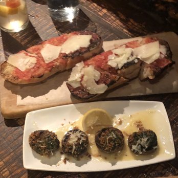 Cafe Ba-Ba-Reeba! - Stuffed Mushrooms + Catalan-Style "Crystal Bread" - Spanish Near Me - Chicago, Illinois