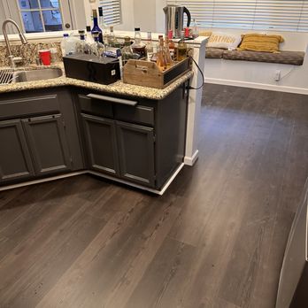 818 Custom Flooring - SPC Flooring - Flooring Near Me