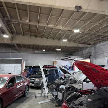 Easy Fix Auto Body - I had my Mercedes EQE repaired - Body Shops Near Me - Gardena, California