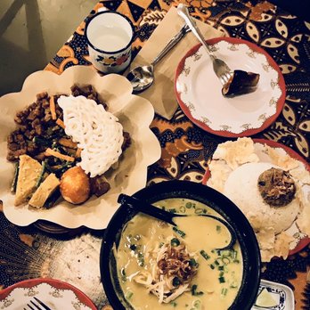 Wajan - Special curry and a rice dish with beef added - Indonesian Near Me - Portland, Oregon Wajan - Special curry and a rice dish with beef added - Indonesian Near Me - Portland, Oregon