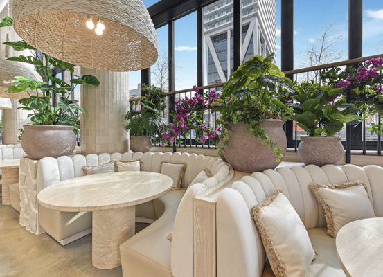 Pura Vida Miami by null