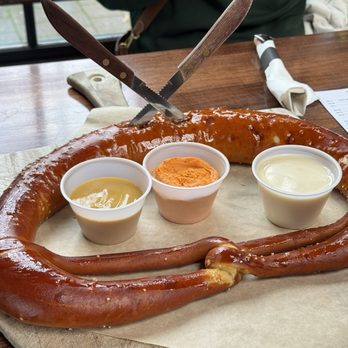 RHEIN HAUS SEATTLE - Updated February 2026 - 967 Photos & 902 Reviews - 912 12th Ave, Seattle