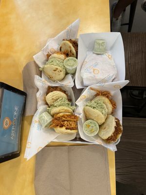 Arepa Zone by null