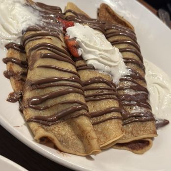 Broken Yolk Cafe - Cold and old crepes - Breakfast & Brunch Near Me - National City, California Broken Yolk Cafe - Cold and old crepes - Breakfast & Brunch Near Me - National City, California