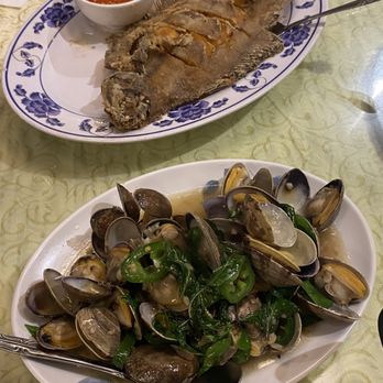 Boston Lobster - Clams - Chinese Near Me - Rosemead, California Boston Lobster - Clams - Chinese Near Me - Rosemead, California