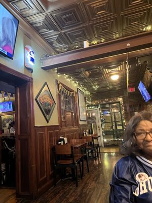 Hamilton's Bar & Grill by null