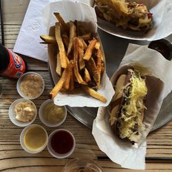 Spritzenhaus 33 - Best bratwurst!! Love the variety of sauces