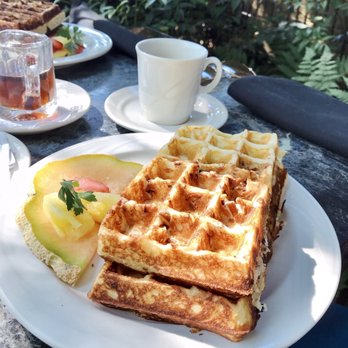 Cupcrazed Cafe & Restaurant - Cafes Near Me - Blowing Rock, North Carolina
