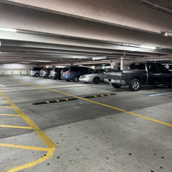 AdventHealth Orlando - Parking garage - Hospitals Near Me - Orlando, Florida AdventHealth Orlando - Parking garage - Hospitals Near Me - Orlando, Florida