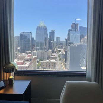 Hilton Austin - Hotels Near Me - Austin, Texas
