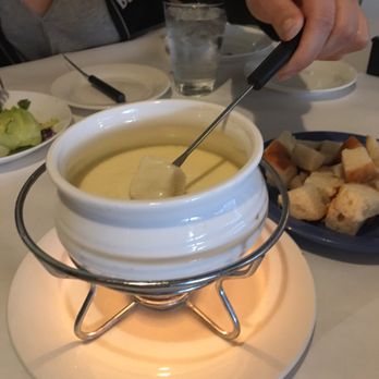 Chez Christina - Garlic cheese fondue with apples and crunchy French bread - Vietnamese Near Me - Milpitas, California Chez Christina - Garlic cheese fondue with apples and crunchy French bread - Vietnamese Near Me - Milpitas, California