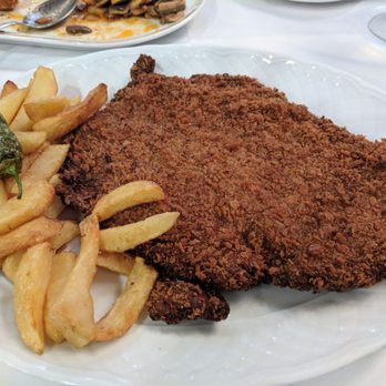 El Rincón Asturiano - Cachopo: crispy, cheesy, yummy goodness - Spanish Near Me - Madrid, M El Rincón Asturiano - Cachopo: crispy, cheesy, yummy goodness - Spanish Near Me - Madrid, M