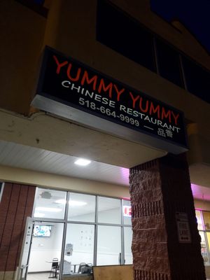 yummyページ Yummy Yummy, 2727 Hamburg St, Schenectady, NY 12303, US