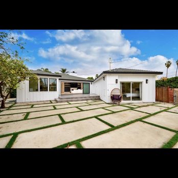 Top Pros Construction - Front yard - General Contractors Near Me - Encino, California Top Pros Construction - Front yard - General Contractors Near Me - Encino, California
