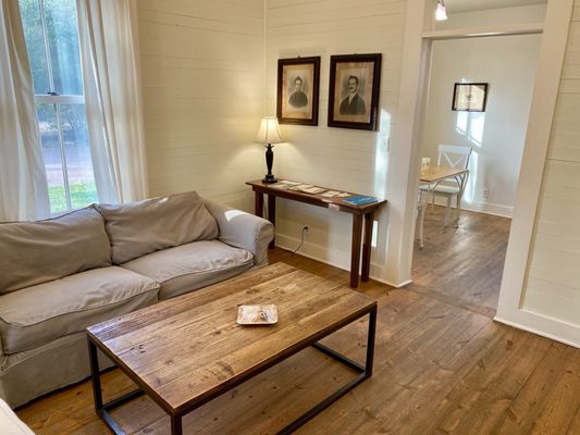 Hoffman Haus by null