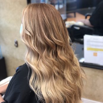 The Studio Salon - Hair by Alexis - Hair Salons Near Me - Kingwood, Texas The Studio Salon - Hair by Alexis - Hair Salons Near Me - Kingwood, Texas