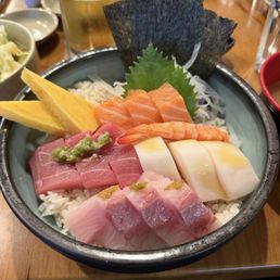 Chirashi Don