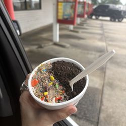 Cardinal Drive-In - M&M + Oreo "Big Chill"