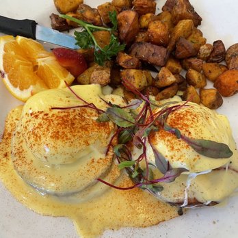 Sweet Maple - The Original Benedict - American Near Me - San Francisco, California Sweet Maple - The Original Benedict - American Near Me - San Francisco, California