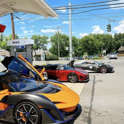 Mobil - Farmington, CT Gas Station