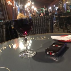 Café des 2 Gares - A lil red wine is always fine