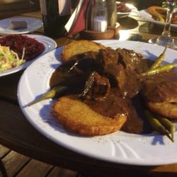 Restauracja u Petiego - Placki ziemniaczane z gulaszem wołowym
