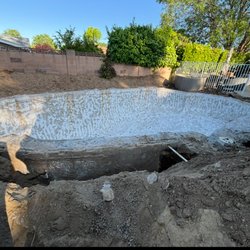 Cal Blue Pool and Spa - DURING WEST HILLS MINI PEBBLE REMODEL