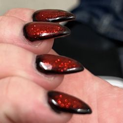 City Nails - Again garbage