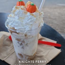 Jack is back sundae!!! My new Fall Favorite!
