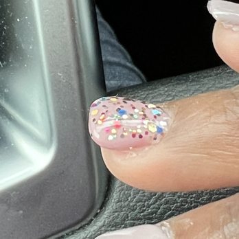 Beauty Nails and Spa - Uneven finish - Nail Salons Near Me - North Attleboro, Massachusetts