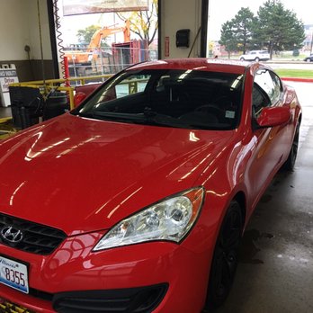 Jiffy Lube - We promise to give you percent customer service come visit us at 2222 Main Street Carolstream. Alfonso gallo - Oil Change Stations Near Me - Carol Stream, Illinois Jiffy Lube - We promise to give you percent customer service come visit us at 2222 Main Street Carolstream. Alfonso gallo - Oil Change Stations Near Me - Carol Stream, Illinois